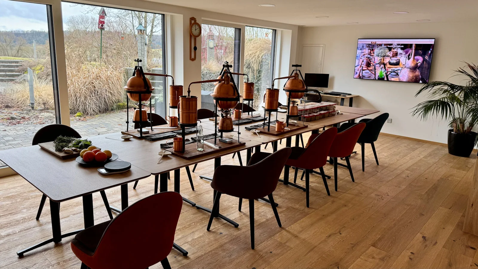 Perfekt für Teamevents und Workshops rund um Destillation, Duft und Spirituosen.